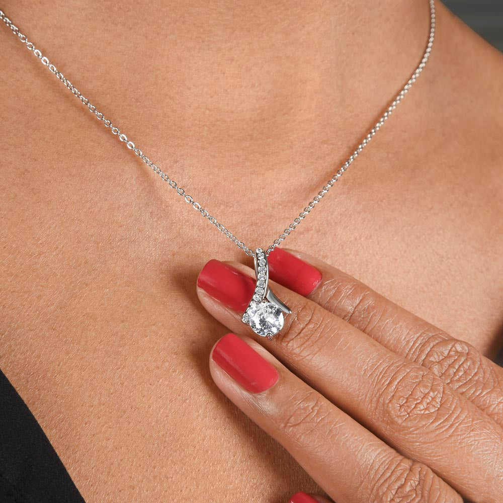 Alluring Beauty necklace